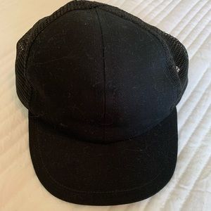 Black fitted George Hats for toddler boy